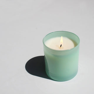 Cloud 9 oz. Hue Candle (Violet Blossoms)